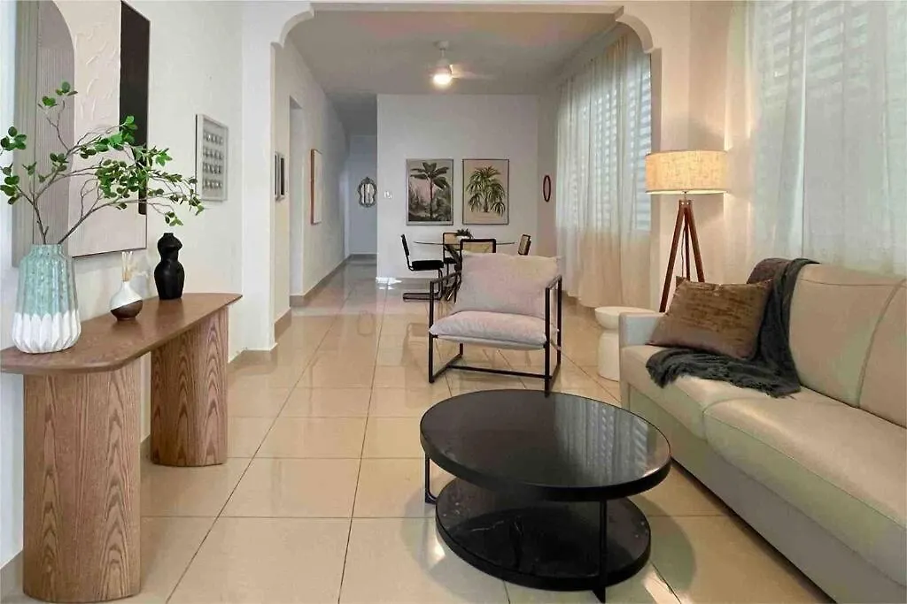 Hidden Gem Steps To Beach San Juan Apartment